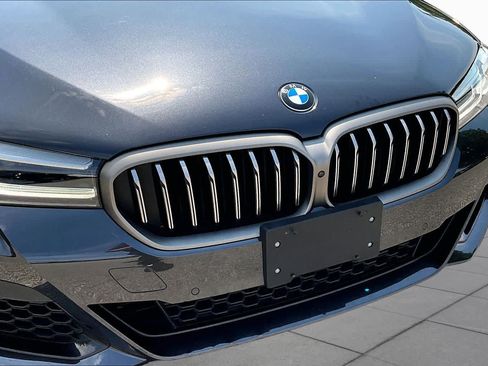 Used 2023 BMW M550i xDrive w/ Executive Package AWD/4WD image 31