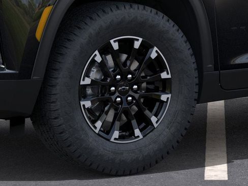 New 2026 Chevrolet Traverse Z71 image 9