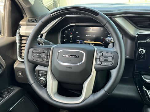 Used 2026 GMC Sierra 1500 Denali AWD/4WD image 29