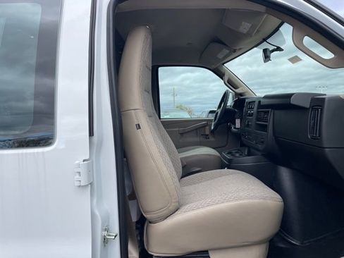 New 2025 Chevrolet Express 2500 w/ Driver Convenience Package image 12