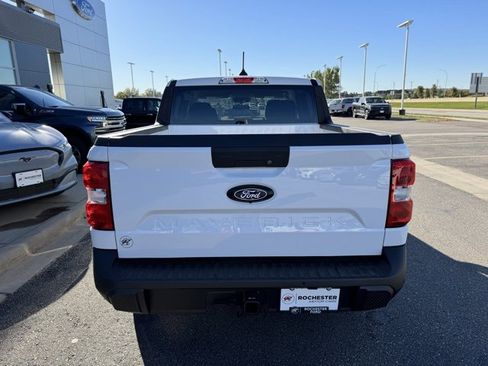 New 2025 Ford Maverick XLT w/ XLT Luxury Package image 36