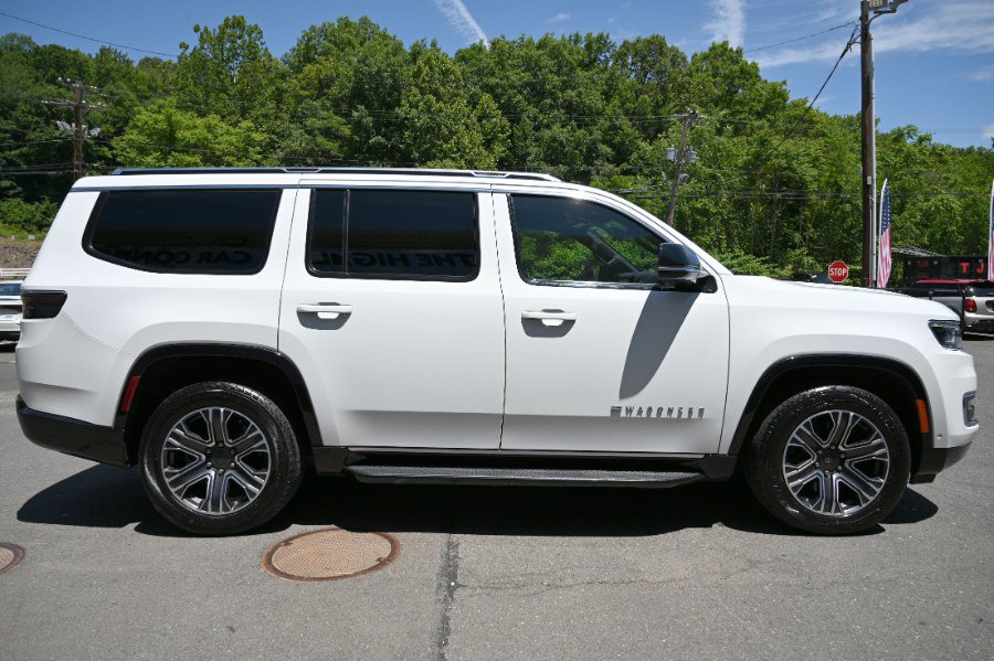 Used 2024 Jeep Wagoneer Series II w/ Flexible Seating Group AWD/4WD image 7