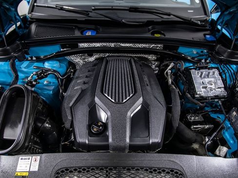 Used 2022 Porsche Macan AWD/4WD image 47