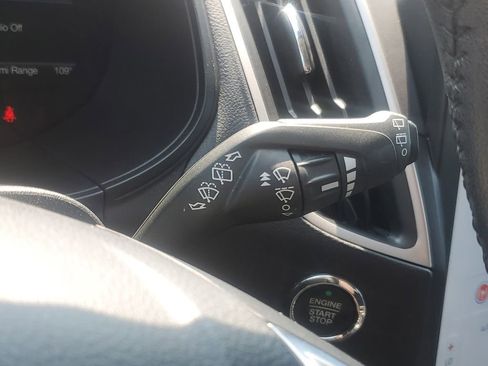 Used 2022 Ford Edge SEL w/ Convenience Package image 16