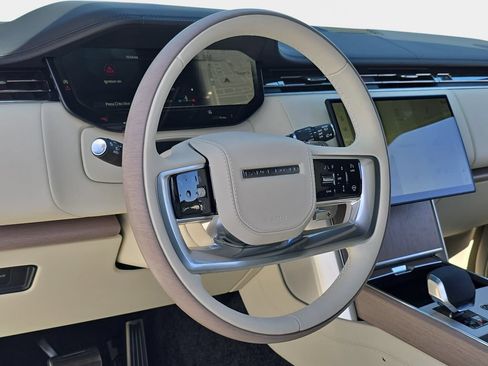 New 2026 Land Rover Range Rover SE AWD/4WD image 17