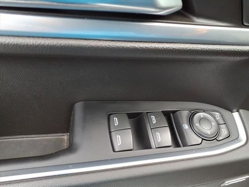 Used 2022 Chevrolet Silverado 1500 RST w/ Redline Edition image 11