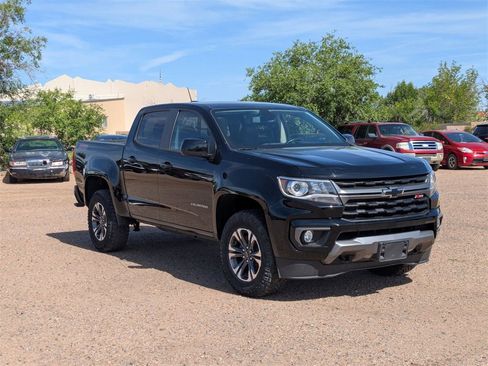Used 2022 Chevrolet Colorado Z71 image 3