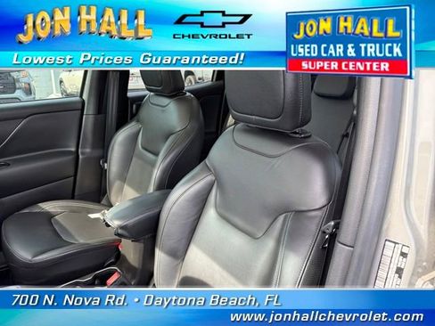 Used 2022 Jeep Renegade Limited w/ Sun, Sound & Wheels Group image 22