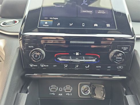 New 2025 Jeep Grand Cherokee Laredo X image 21