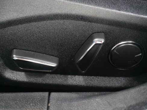 Used 2020 Ford Fusion SE image 14