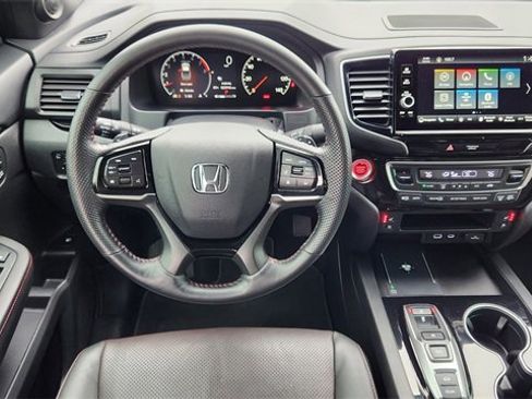 Used 2024 Honda Ridgeline Black Edition image 18