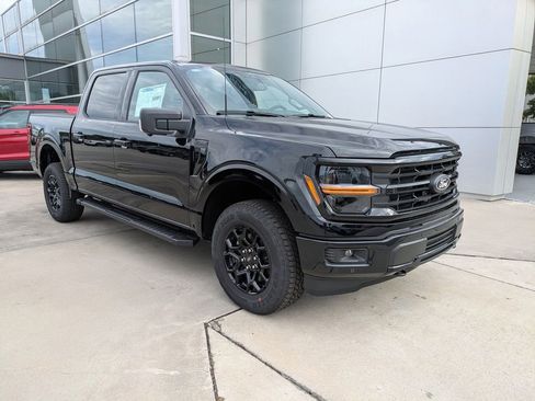 New 2026 Ford F150 XLT w/ Equipment Group 302A MID AWD/4WD image 2