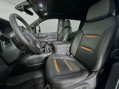 Used 2020 GMC Sierra 1500 AT4 w/ Technology Package AWD/4WD image 12