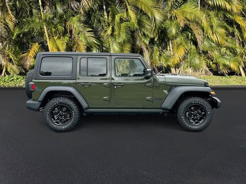 Used 2023 Jeep Wrangler Willys image 4