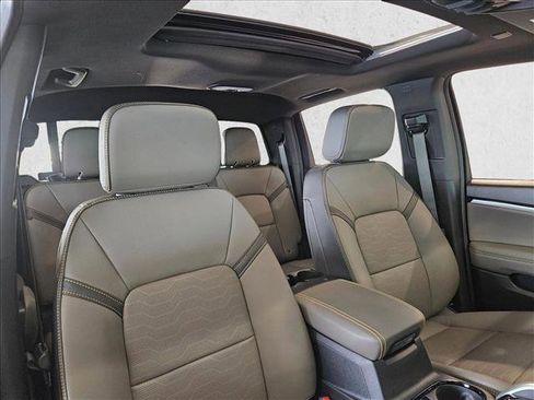 New 2026 Chevrolet Colorado ZR2 w/ Midnight Edition image 16