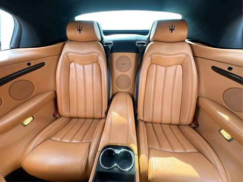 Used 2012 Maserati GranTurismo Convertible RWD image 15