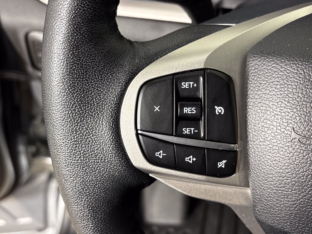 Certified 2024 Ford Explorer XLT w/ Equipment Group 202A RWD image 18
