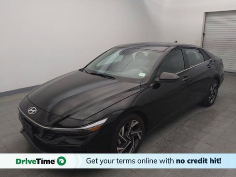 Used 2025 Hyundai Elantra SEL FWD image 1