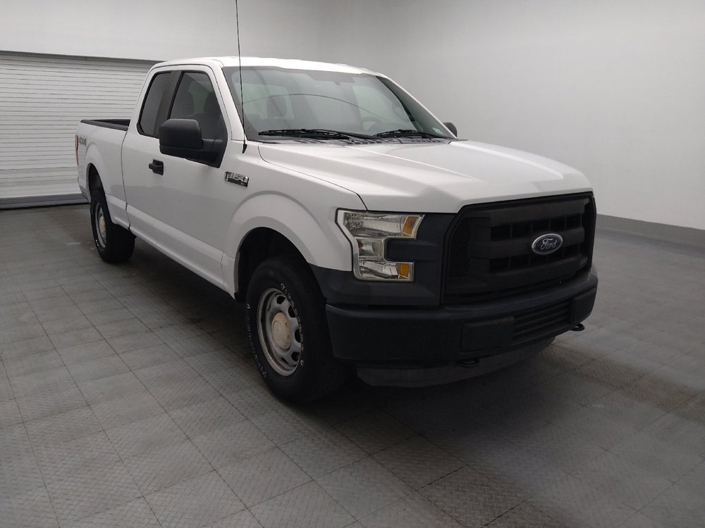 Used 2015 Ford F150 XL w/ Equipment Group 101A Mid AWD/4WD image 13