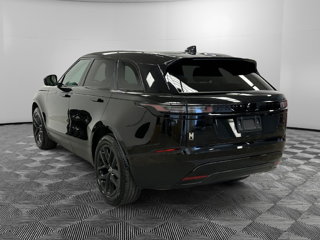 Used 2025 Land Rover Range Rover Velar S AWD/4WD image 4