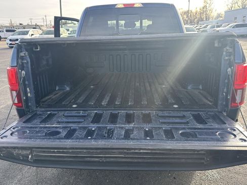 Used 2019 Ford F150 Lariat image 9