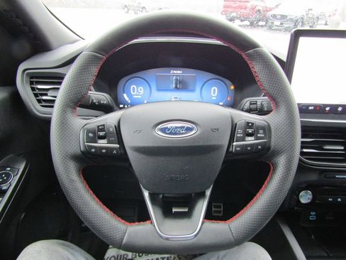 Used 2023 Ford Escape ST-Line Select w/ Tech Pack #2 AWD/4WD image 15