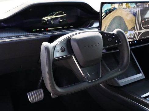 Used 2022 Tesla Model X Plaid AWD/4WD image 5