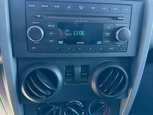 Used 2008 Jeep Wrangler Rubicon w/ PWR Convenience Group AWD/4WD image 20