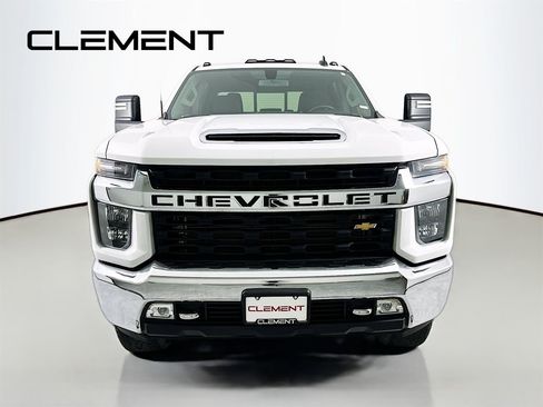 Used 2022 Chevrolet Silverado 2500 LT w/ Convenience Package AWD/4WD image 3