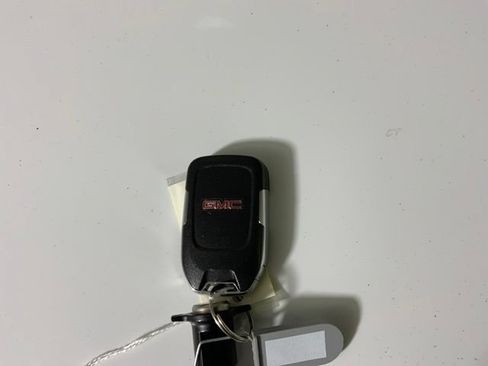 Used 2018 GMC Acadia SLE w/ Driver Alert Package I AWD/4WD image 41