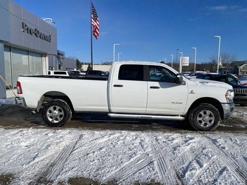 Used 2024 RAM 3500 Big Horn image 2