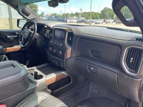 Used 2021 Chevrolet Silverado 1500 High Country w/ Technology Package AWD/4WD image 41