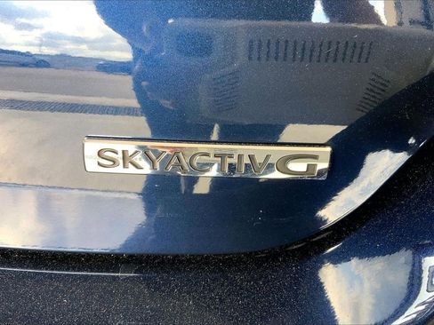 Used 2019 MAZDA MAZDA3 AWD Sedan w/ Preferred Package image 7