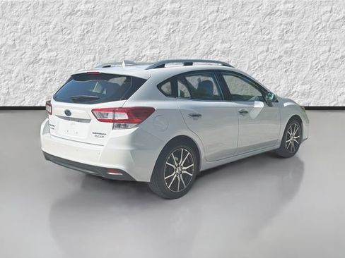 Used 2017 Subaru Impreza 2.0i Limited w/ Moonroof/BSD & Rcta/Eyesight AWD/4WD image 3