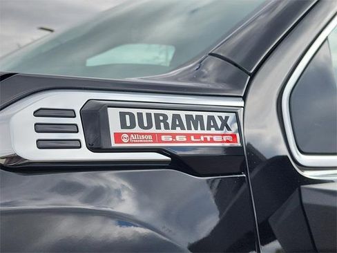 New 2026 GMC Sierra 2500 Denali w/ Denali Reserve Package image 13