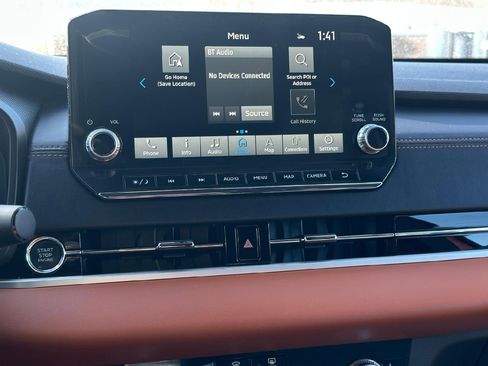 Used 2024 Mitsubishi Outlander SEL image 17