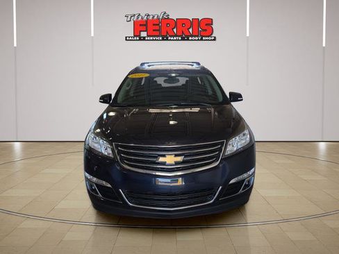 Used 2017 Chevrolet Traverse LT w/ Style and Technology Package AWD/4WD image 2