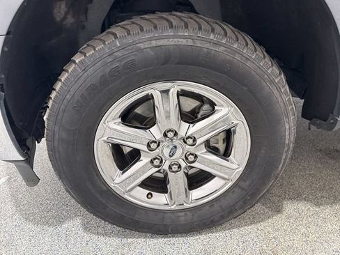 Used 2024 Ford F150 XLT AWD/4WD image 43