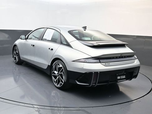 Certified 2023 Hyundai Ioniq 6 SEL image 6