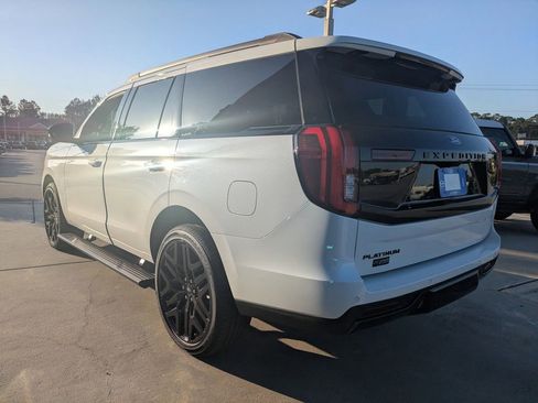 New 2026 Ford Expedition Platinum AWD/4WD image 6