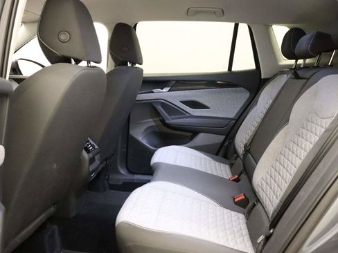 Certified 2025 Volkswagen Tiguan S image 15