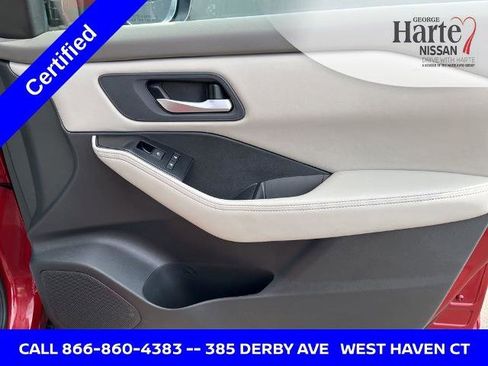 Certified 2025 Nissan Rogue SV AWD/4WD image 16