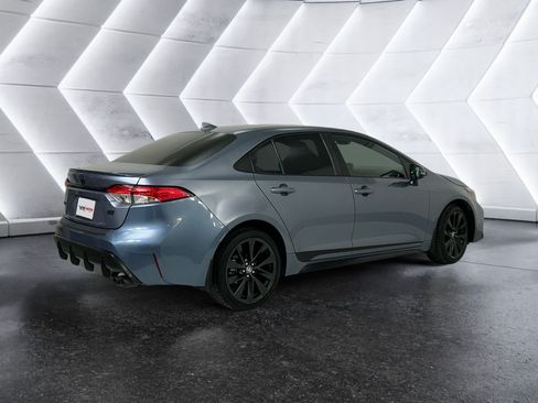Used 2024 Toyota Corolla SE FWD image 4
