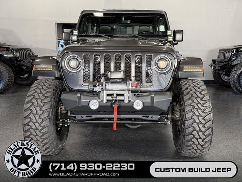 Used 2021 Jeep Gladiator Rubicon AWD/4WD image 3