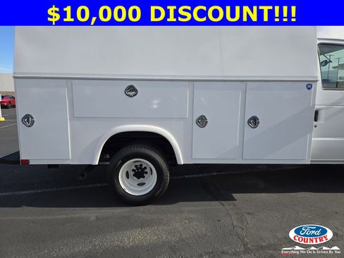 New 2025 Ford E-350 and Econoline 350 Super Duty w/ Power Equipment Group image 10