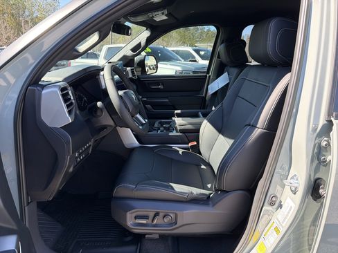 New 2026 Toyota Tundra SR5 AWD/4WD image 9