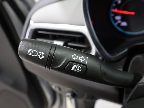 Used 2022 Chevrolet Equinox LT w/ LPO, Floor Liner Package image 36