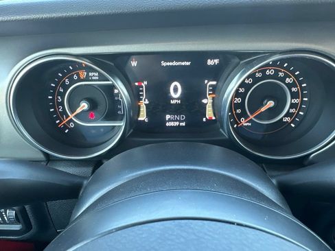 Used 2021 Jeep Gladiator Sport AWD/4WD image 24