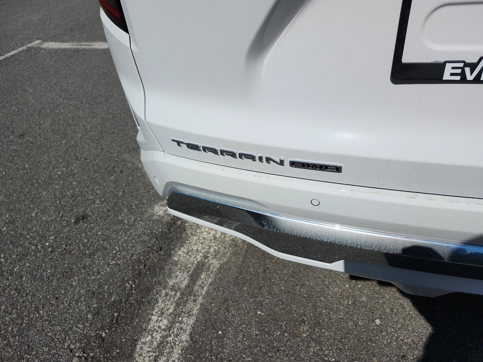 New 2027 GMC Terrain Denali AWD/4WD image 4