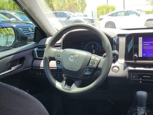 Used 2025 Toyota Camry LE FWD image 3